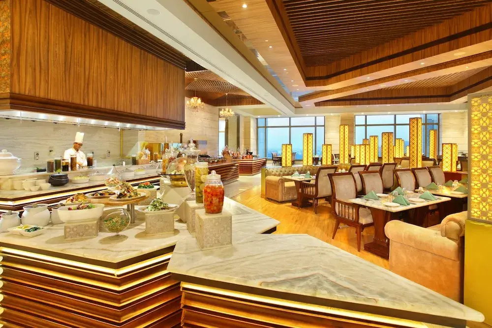 Food & Beverage