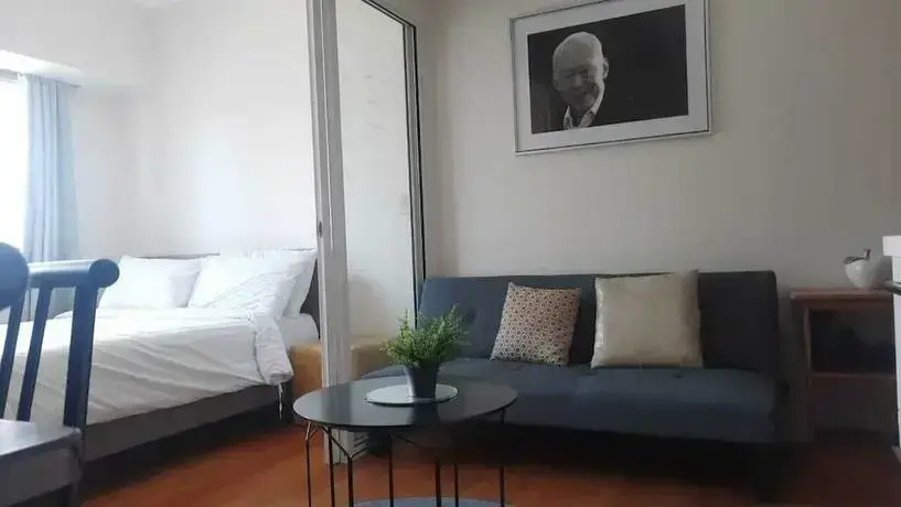 Oasis Regency at Acqua Livingstone near Rockwell
