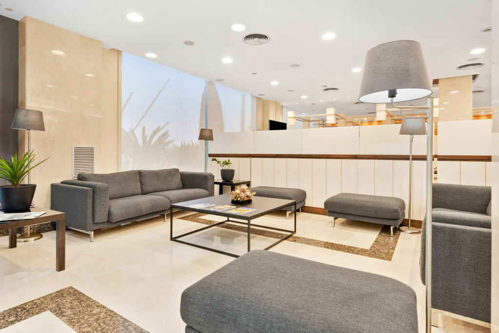 Отель B&B Hotel Tarragona Valls — 2