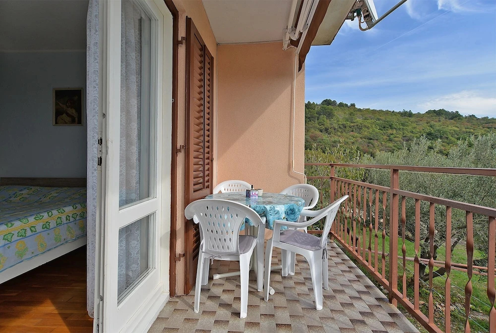 2 Bedrooms Standard Apartment