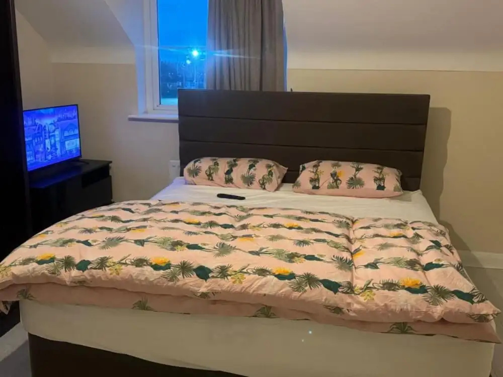 Komegloba Mega room