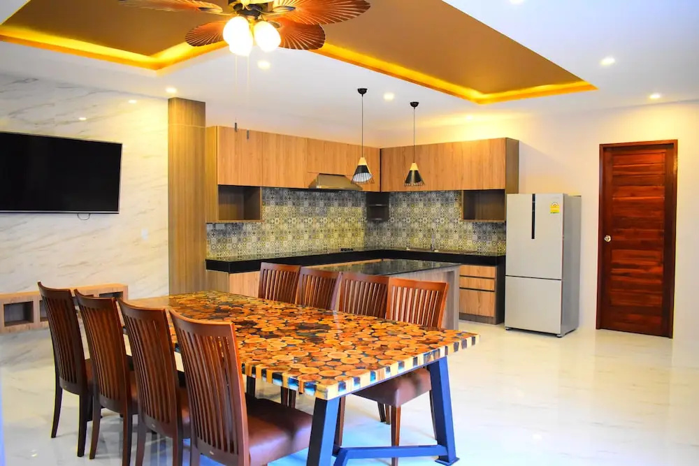 Grand Villa