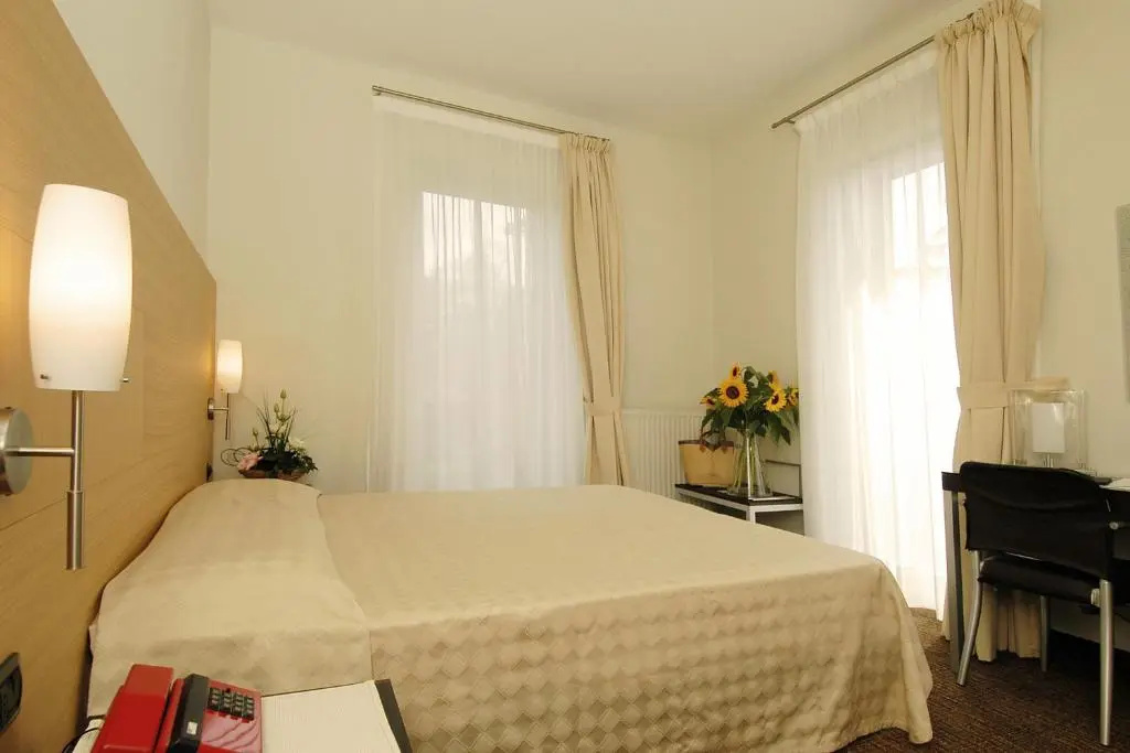 Hotel Lido di Angera - Chambres