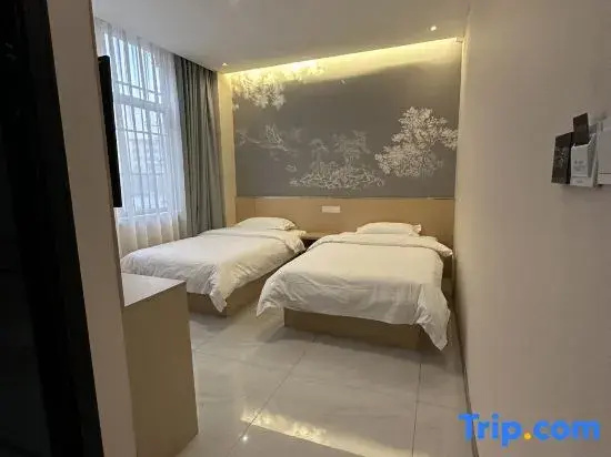 Standard Double room (twin beds)