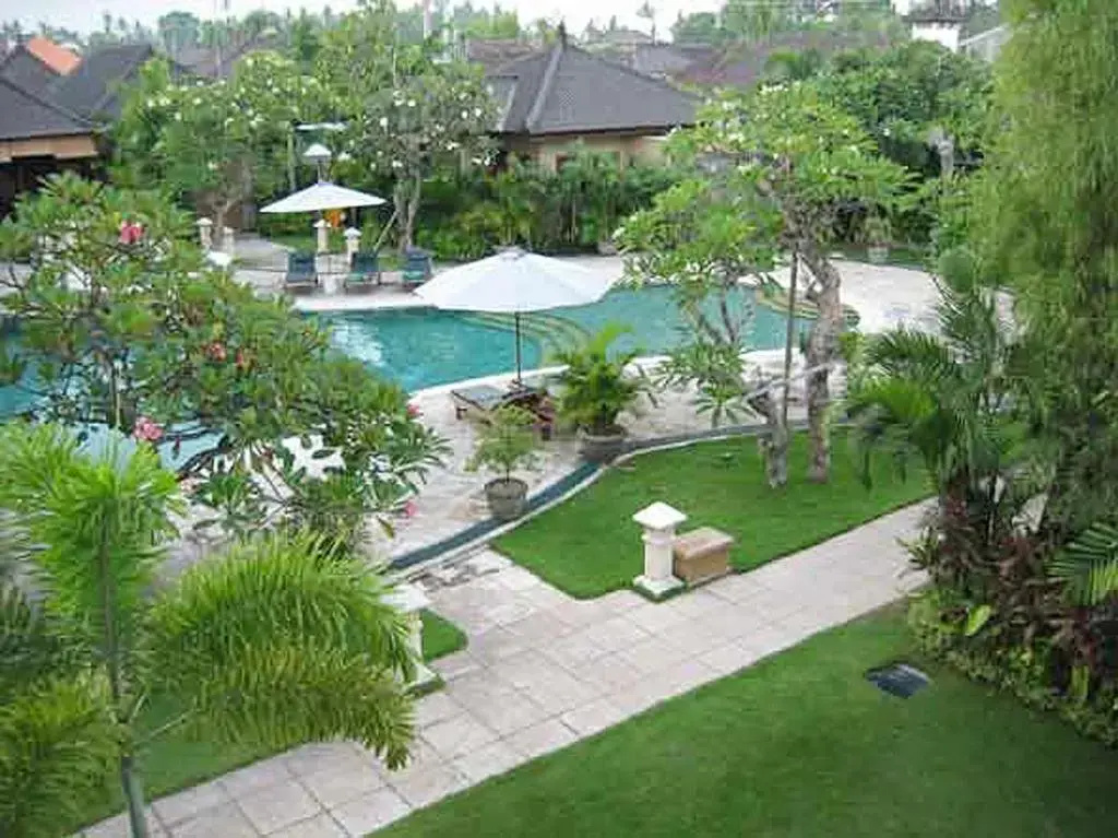 Standard Double room with garden view (full double bed)