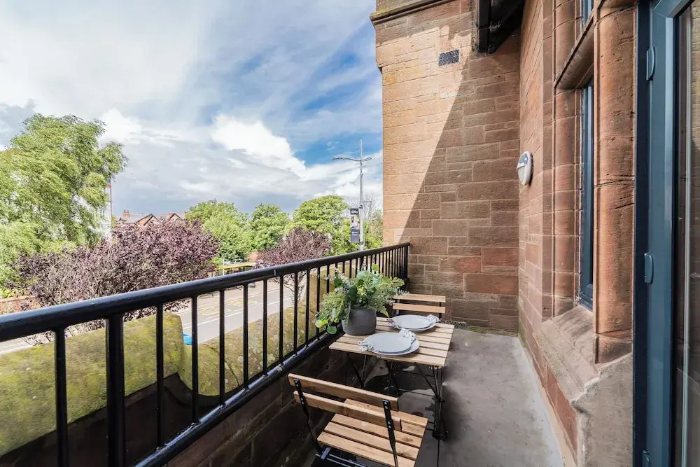 2 The Quadrant Luxury Apartments Hoylake