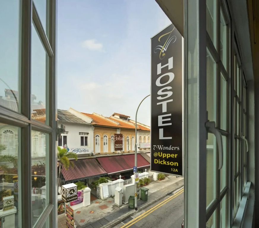 7 Wonders Hostel @ Upper Dickson (SG Clean Certified) — фото 1