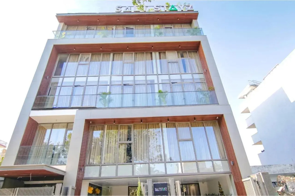 Saltstayz Select - Huda City Center