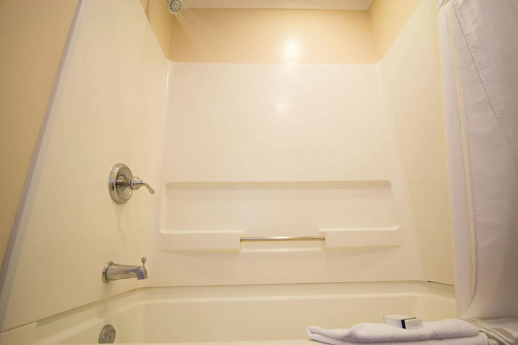 Glenwood Inn & Suites
