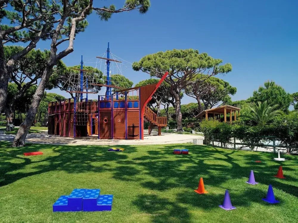 Pine Cliffs Resort Gardens