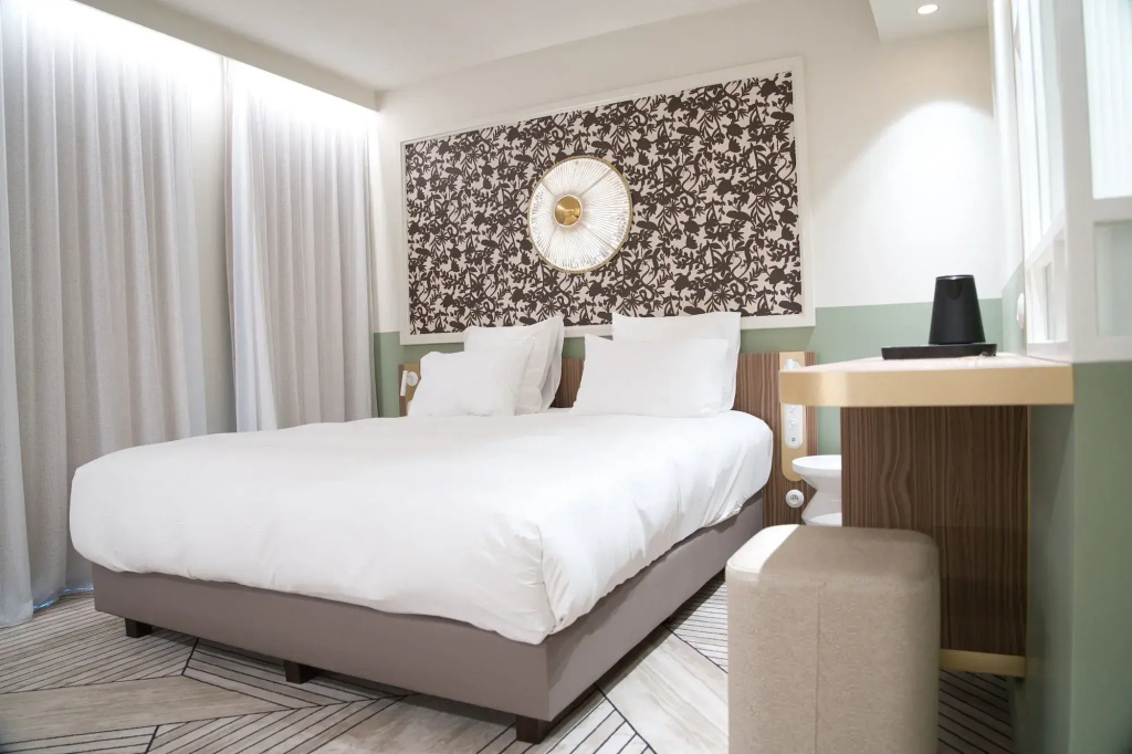 Hotel Yac Paris Clichy, A Member Of Radisson Individuals — фото