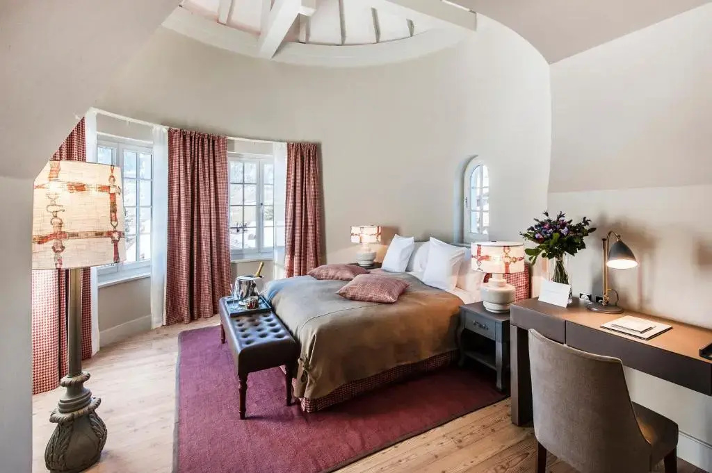 Standard Double room with land view (full double bed)
