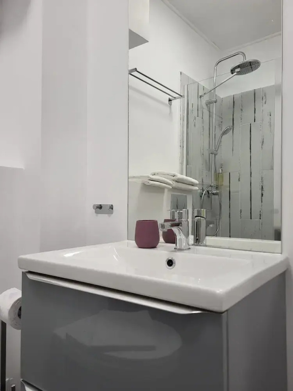 1 Bedroom Classic Double room (full double bed)