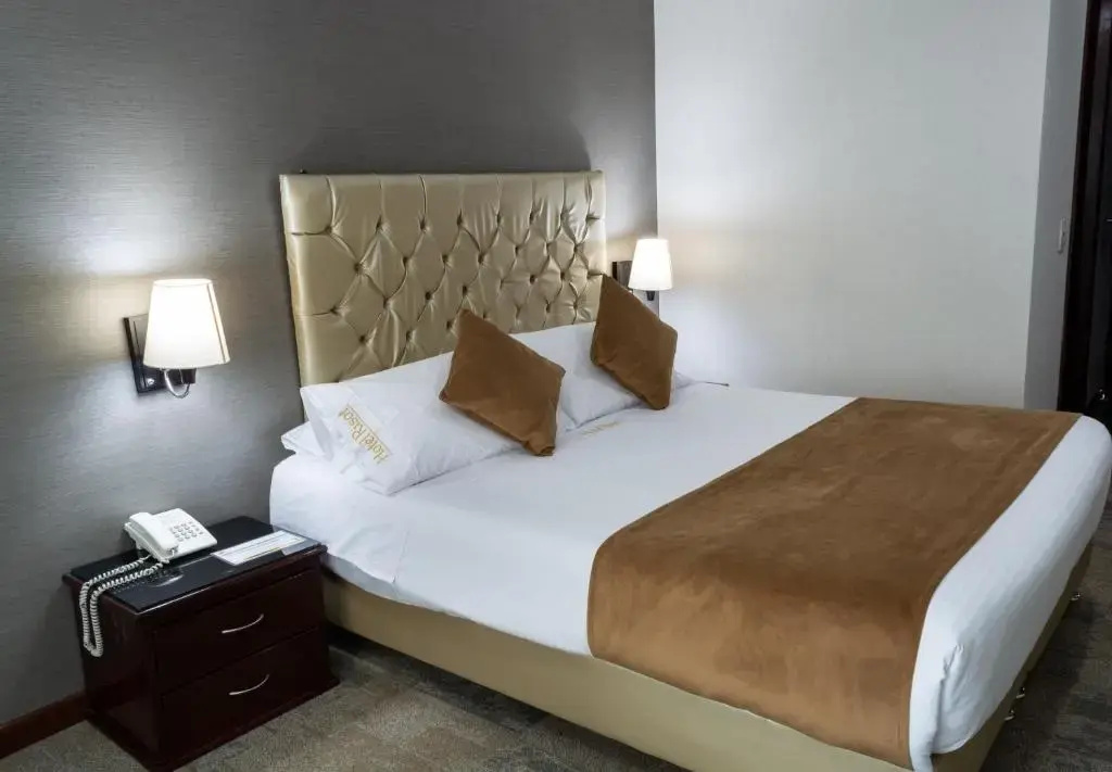 Standard Double room (full double bed)