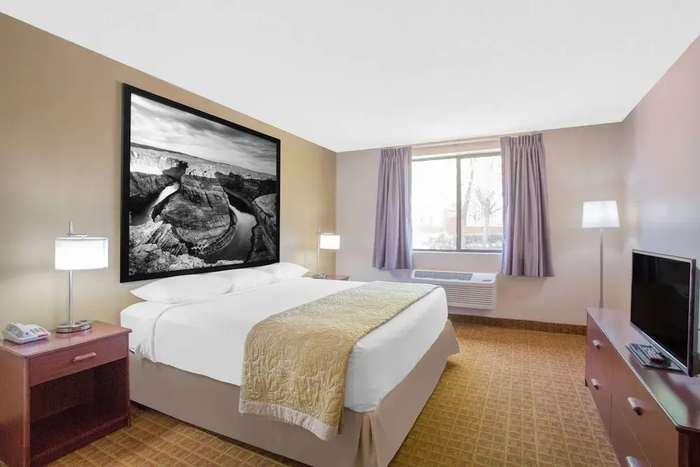 Double Studio Suite (full double bed)