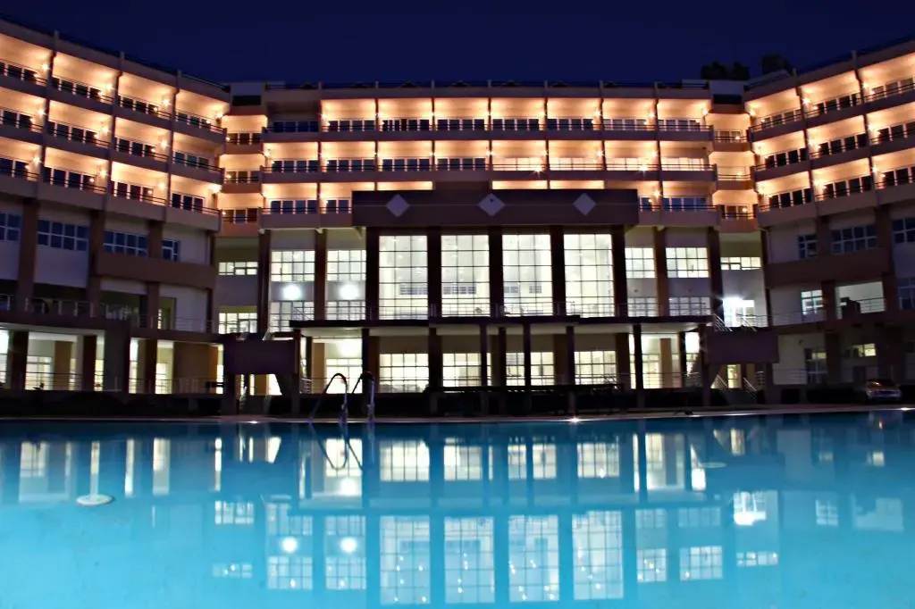 Bubyo Burhaniye Uygulama Oteli(Please Contact The Property 7 Days In Advance)