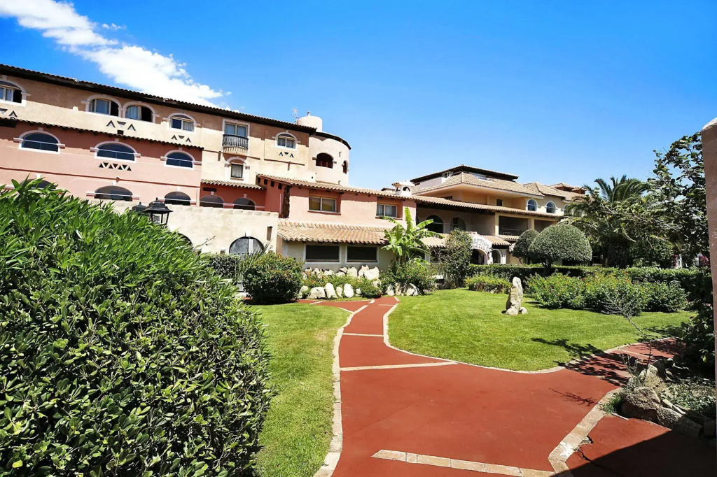 Colonna Beach Hotel Marinella