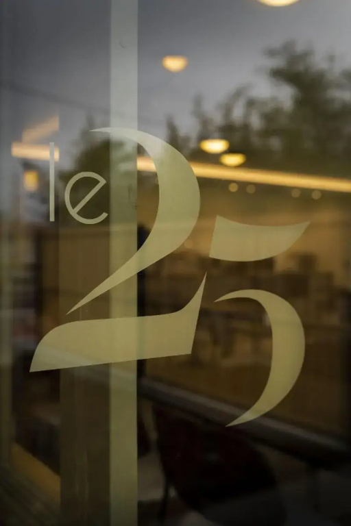 Voir la photo 3 — Hôtel Le 25
