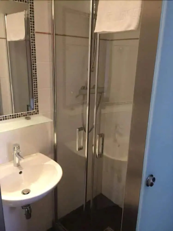 Comfort Double room (full double bed)