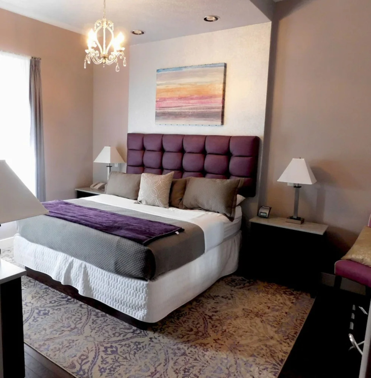 Double Suite (full double bed)