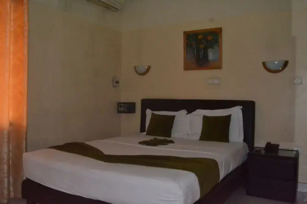 Hotel Finesse - фото 2