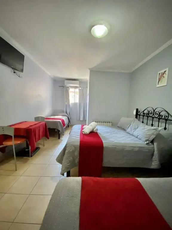 1 Bedroom Standard Quadruple Family room
