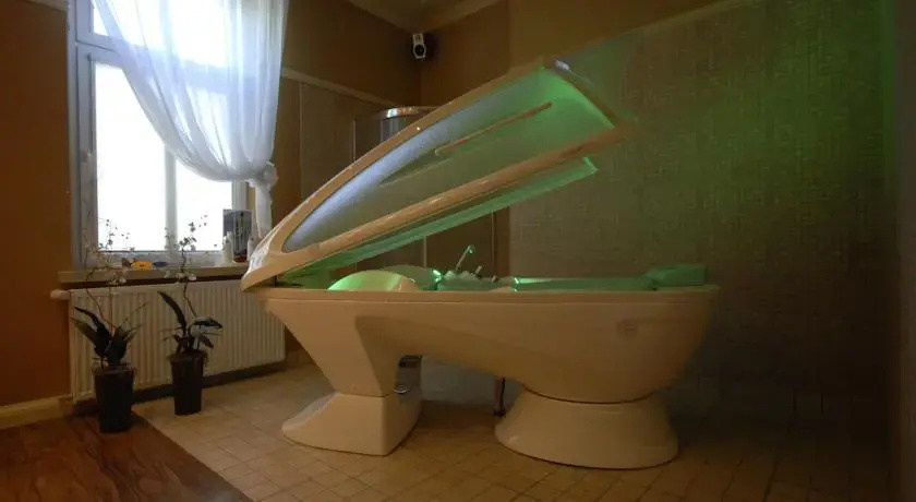 Hotel photo 11