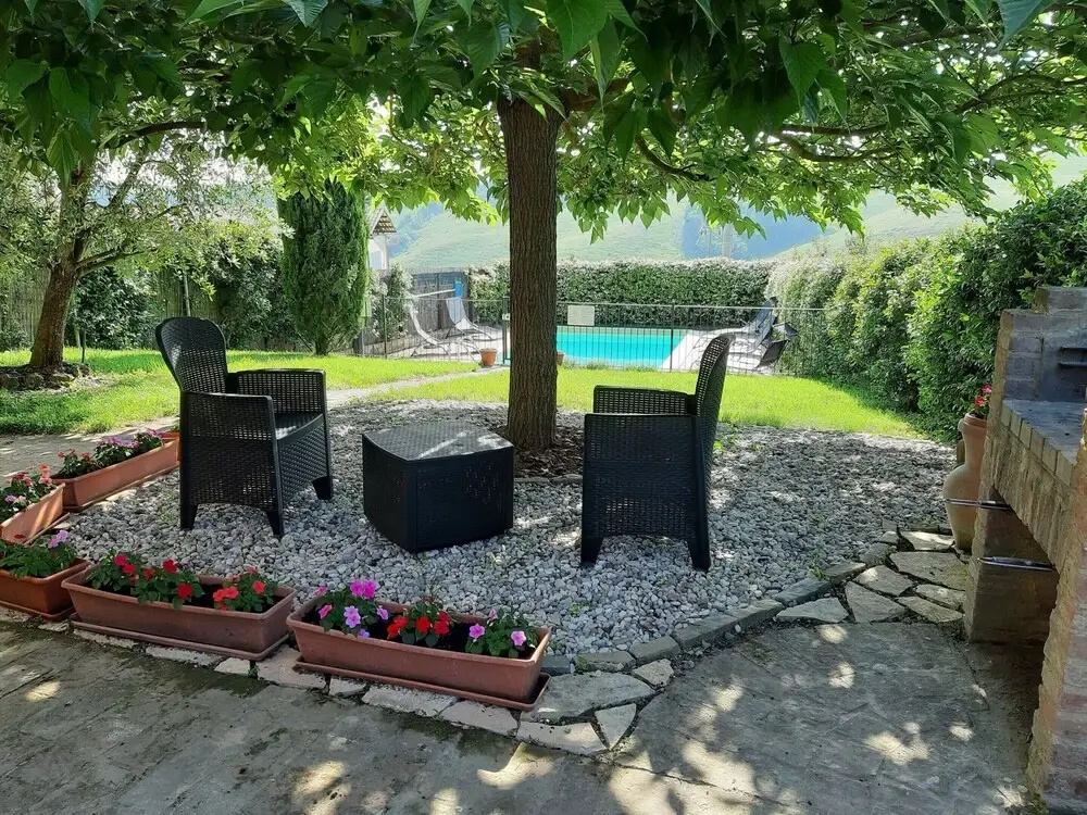 Group Retreat With Garden in Tuscany