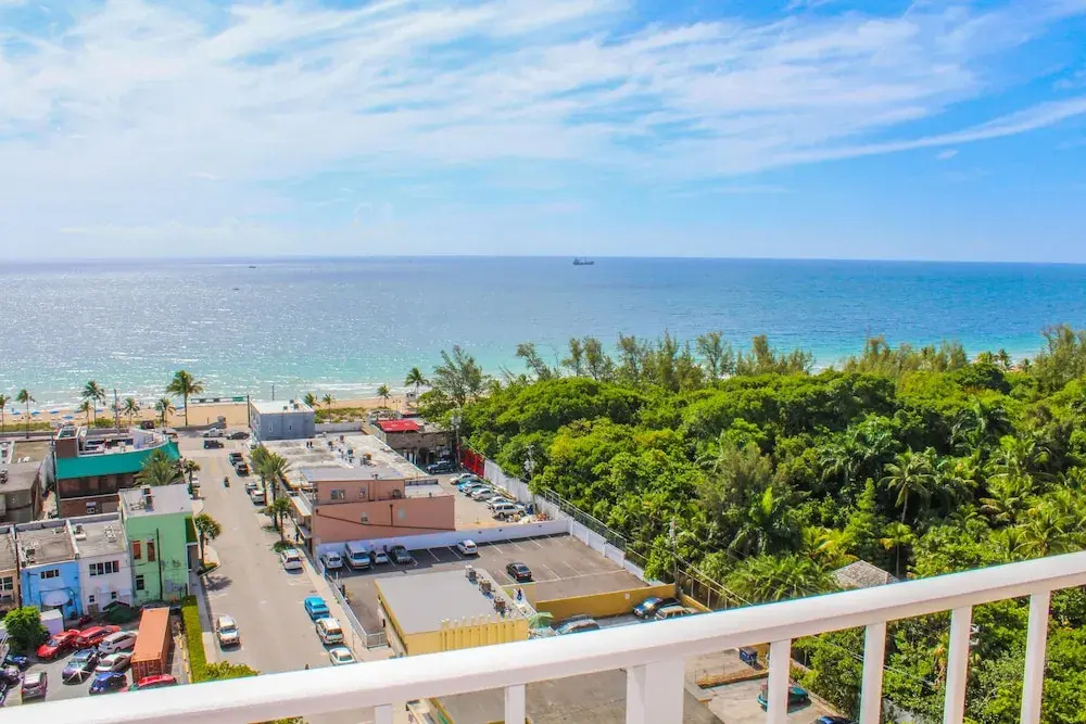 Beach & Waterfront