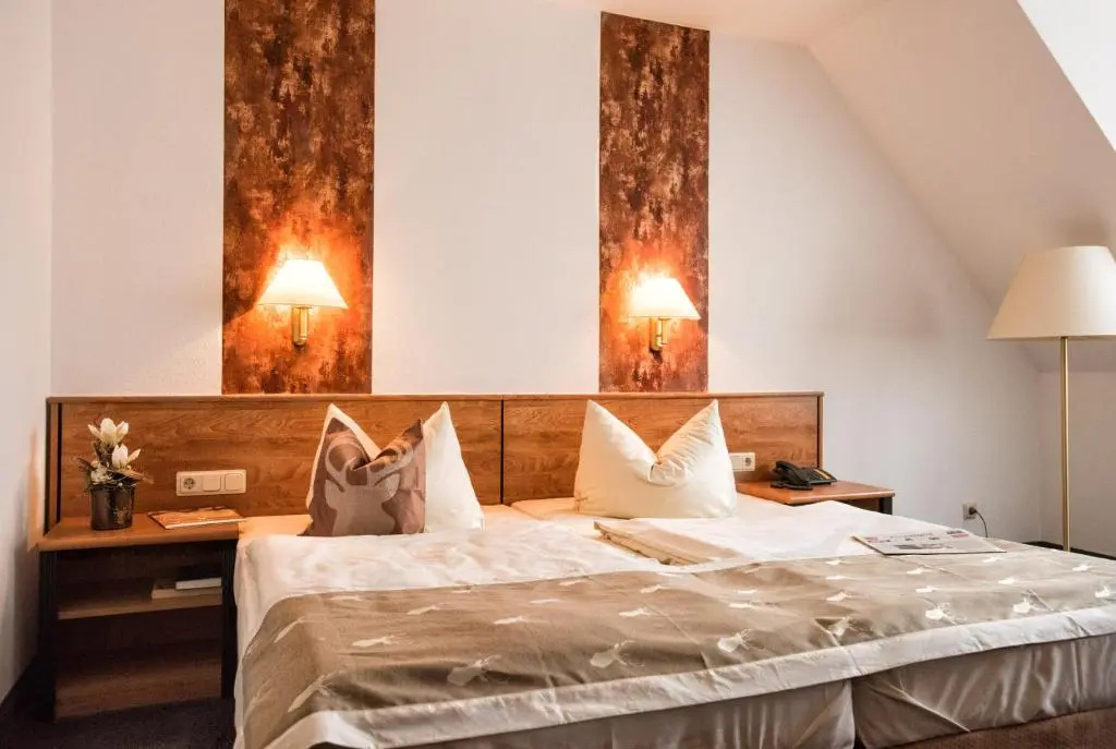 Hotel & Restaurant Zum Hirsch - Chambres