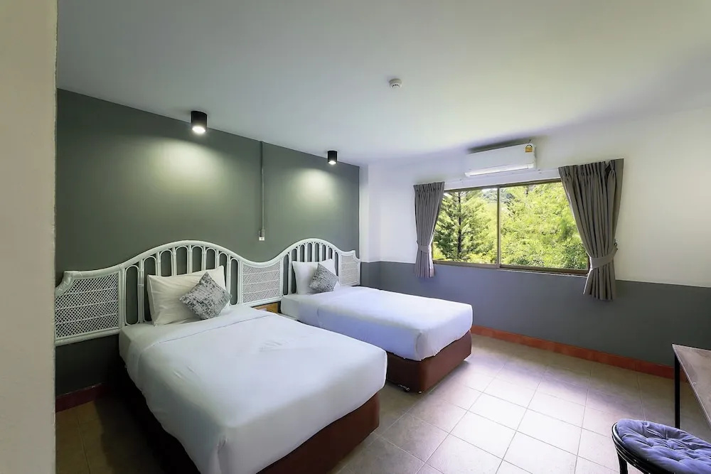 Standard Double room (twin beds)