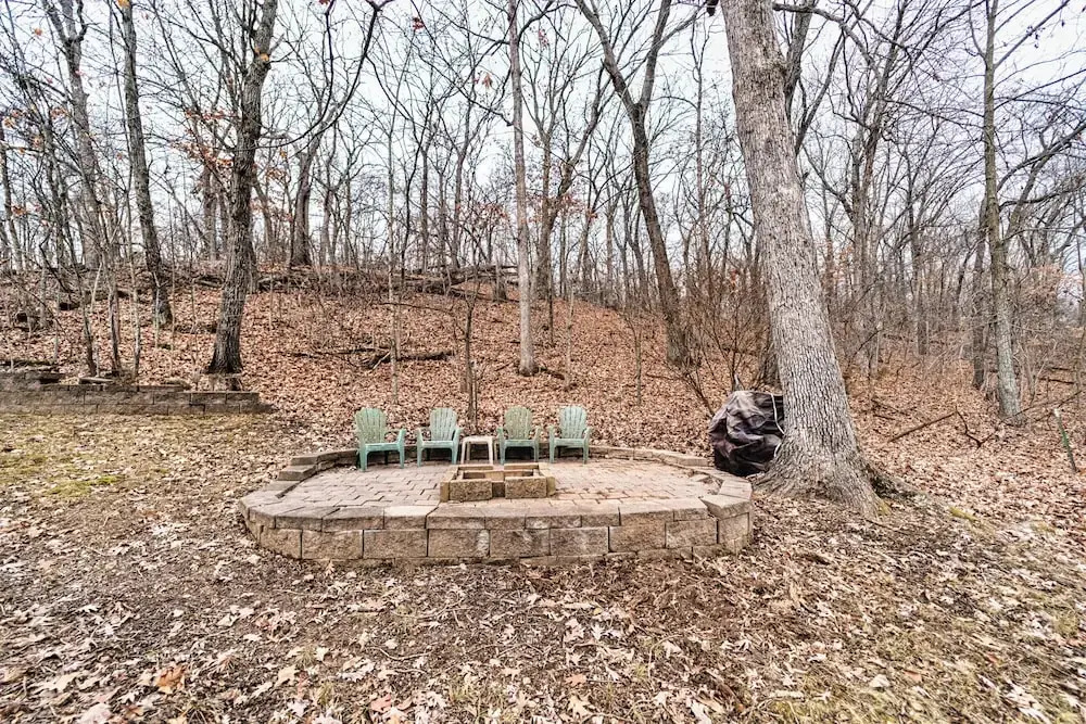 Osage Beach Getaway Lake Views Pet Friendly!
