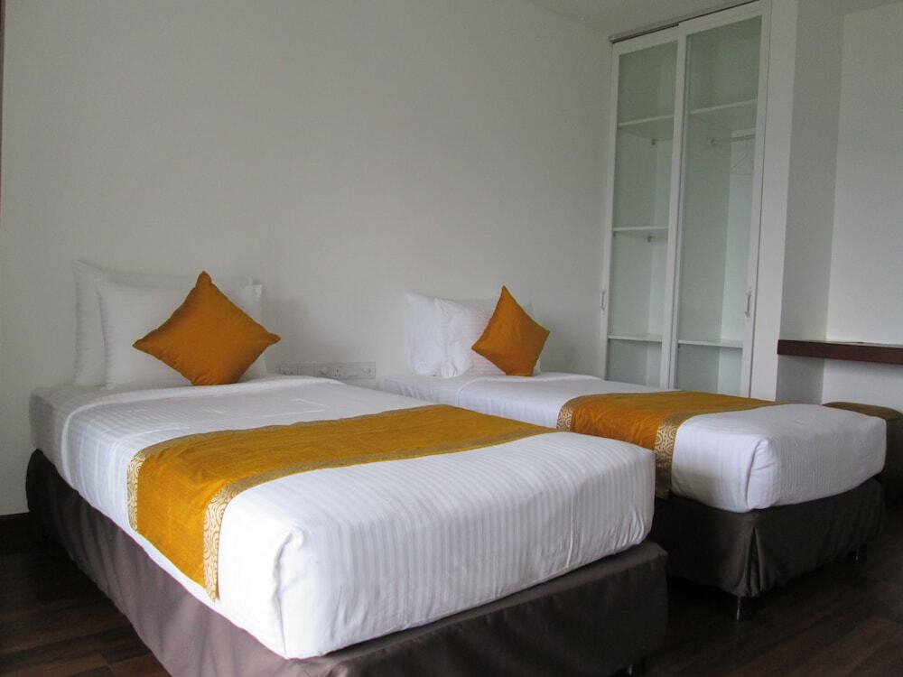 Emerald Hill Hotel