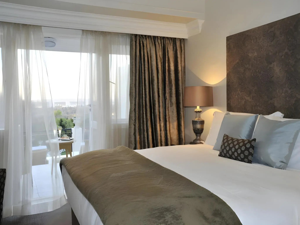 131 on Herbert Baker Boutique Hotel - фото 4