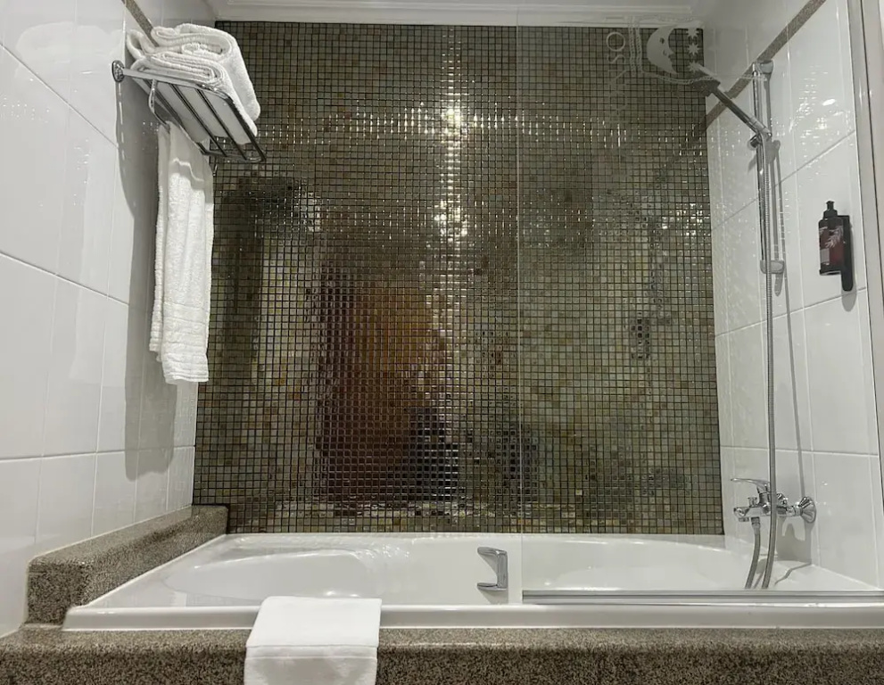 Comfort Double room with balcony (full double bed)