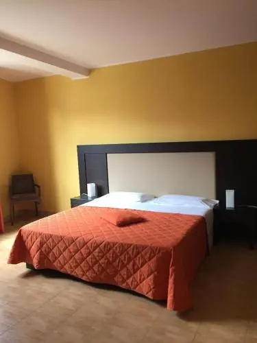64 Rooms - фото 5