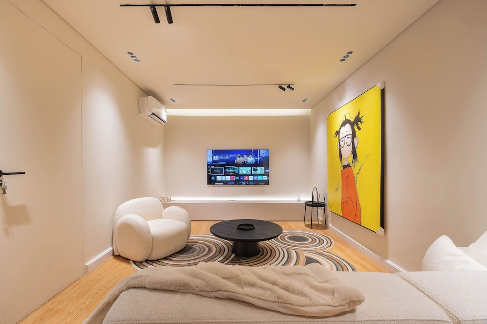Executive Apartment