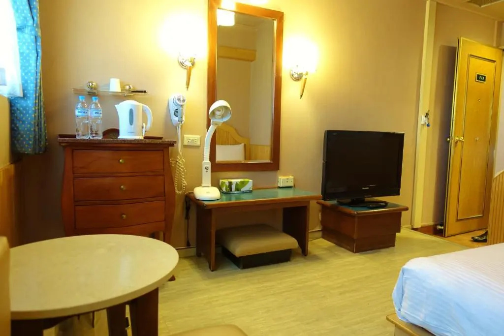 Goodness Hotel - Chambres