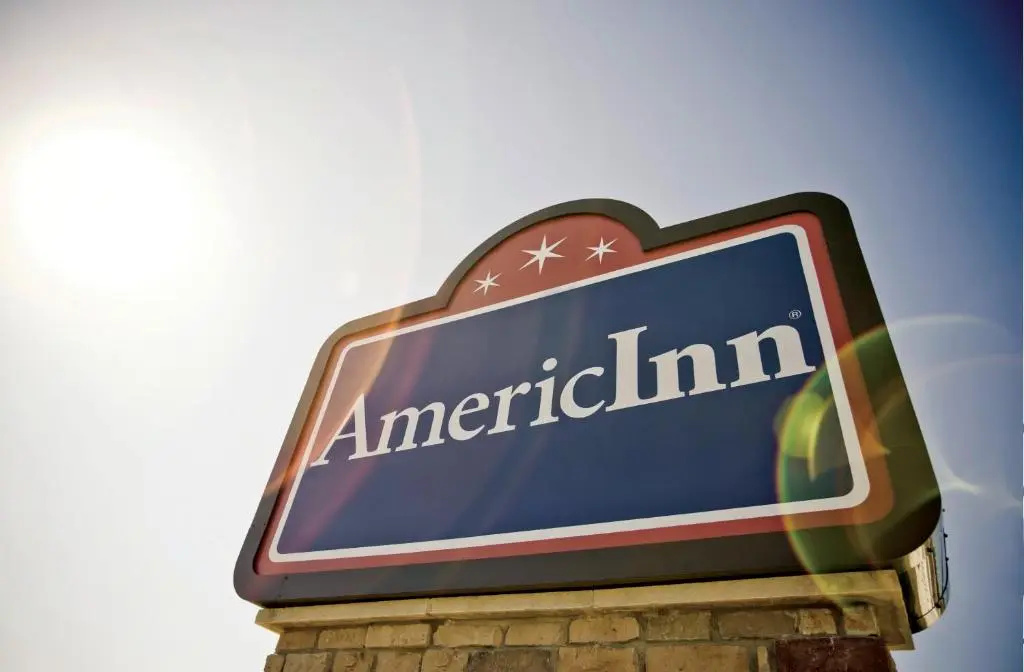 AmericInn by Wyndham Waupun - Chambres