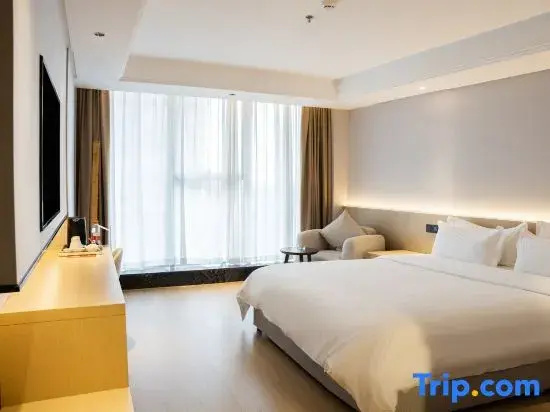 Superior Double room with view (full double bed)