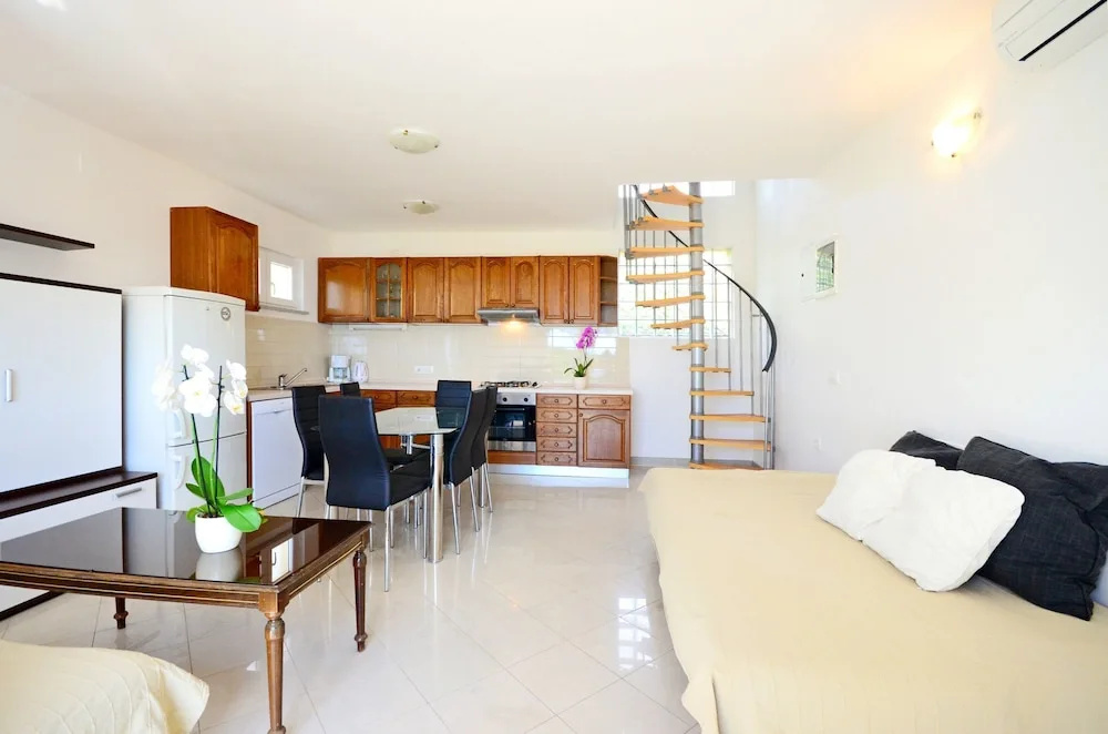 House Silvija
