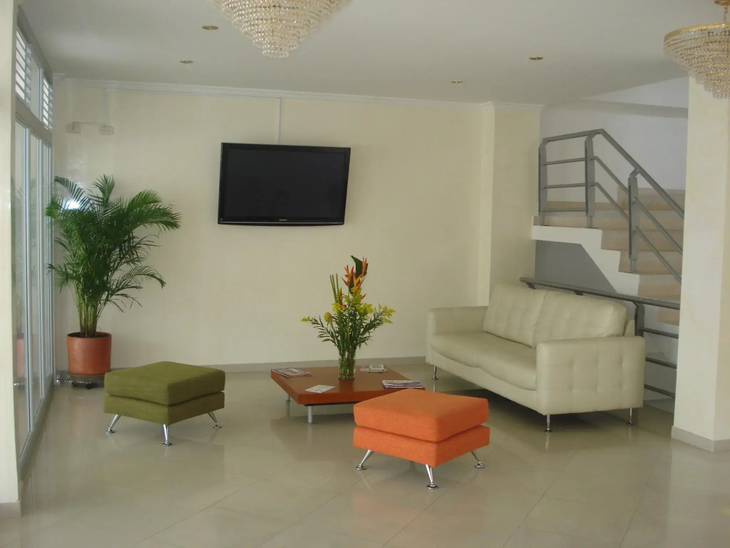 Hotel Puerta De Alcala - Général