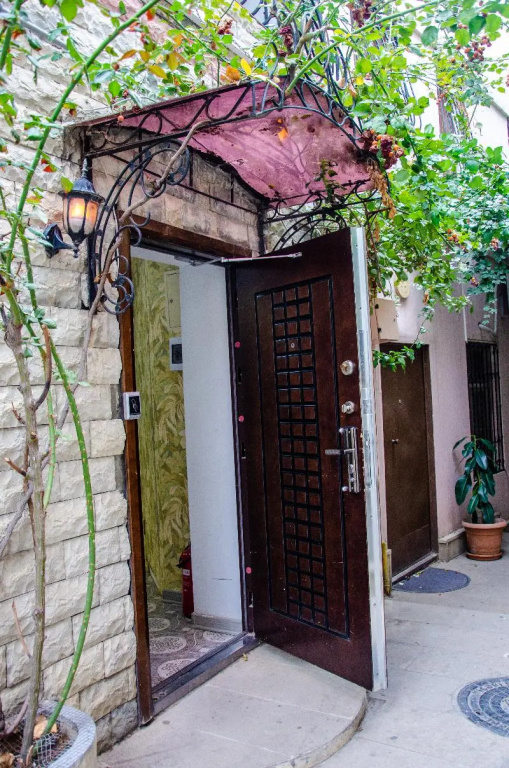 Qala Hotel