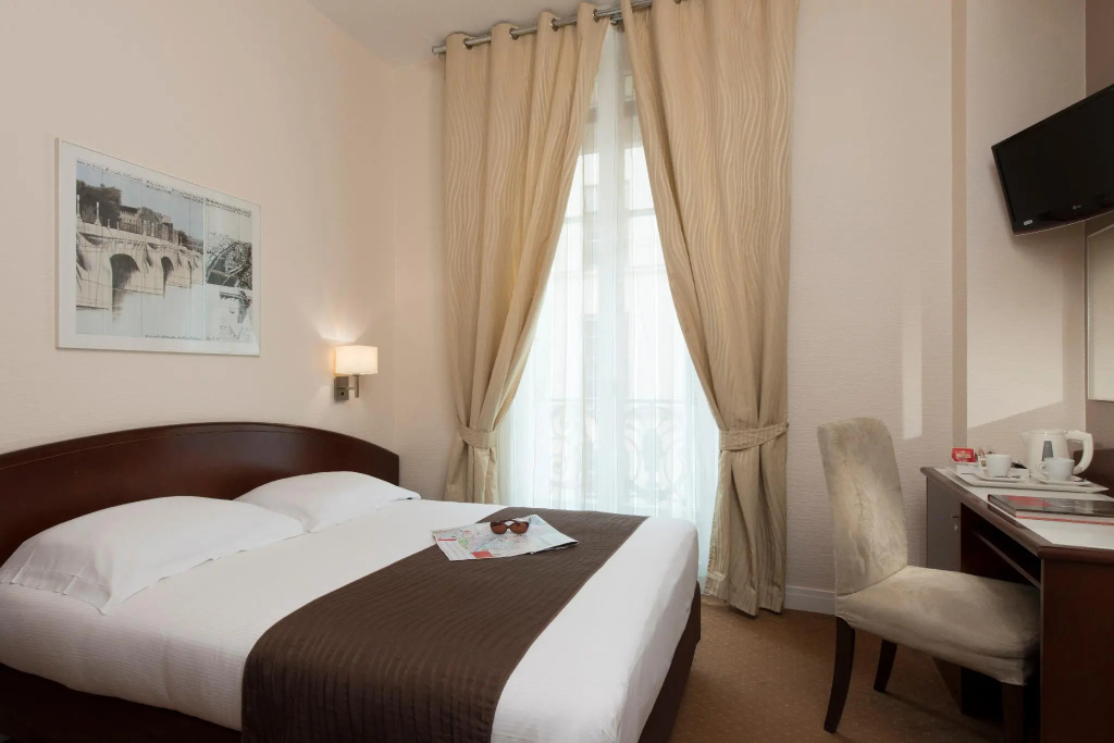 Superior Double room (full double bed)