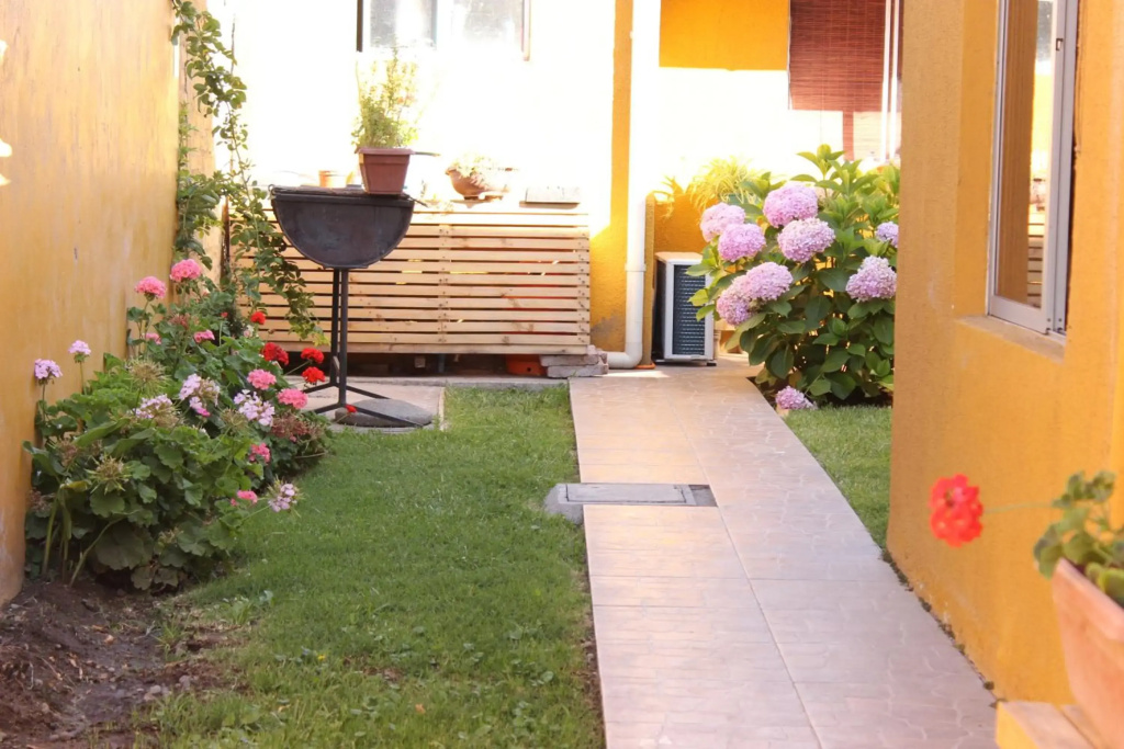 Economy Hostel Tierra Noble Bed and Breakfast