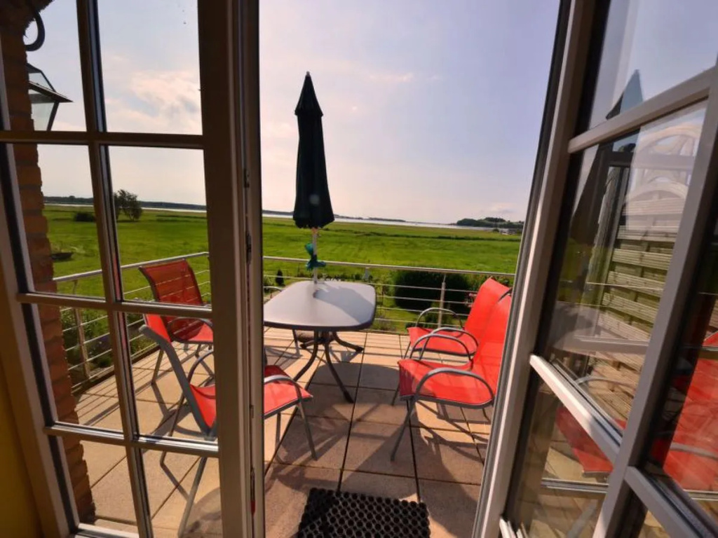 Balcony & Terrace