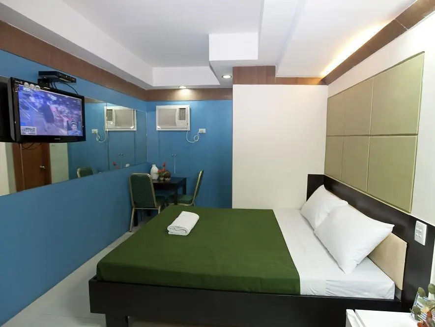 Standard Double room (full double bed)