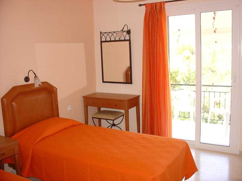 Studio with sea view