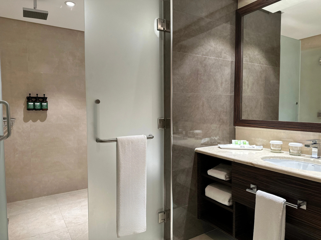 Crowne Plaza Kuwait Al Thuraya City by IHG - Général