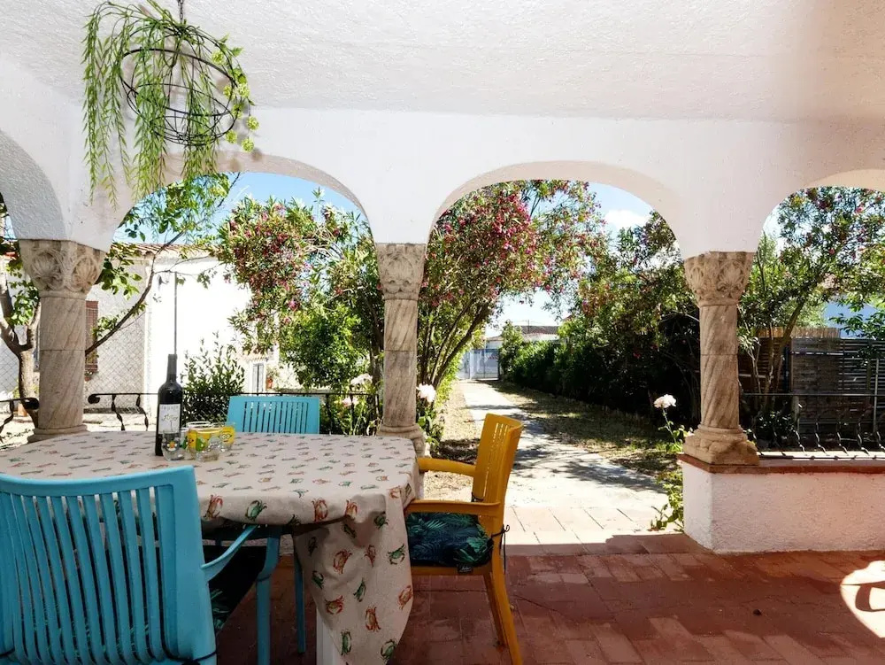 House in Roses Near Aqua Brava Water Park